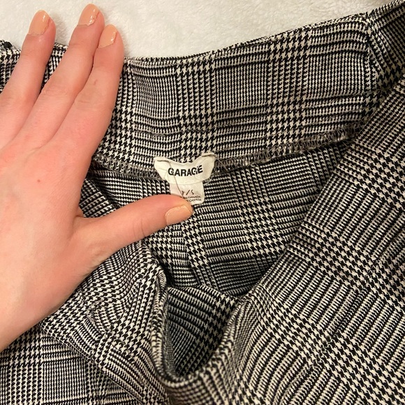 Garage skirt - Picture 2 of 3